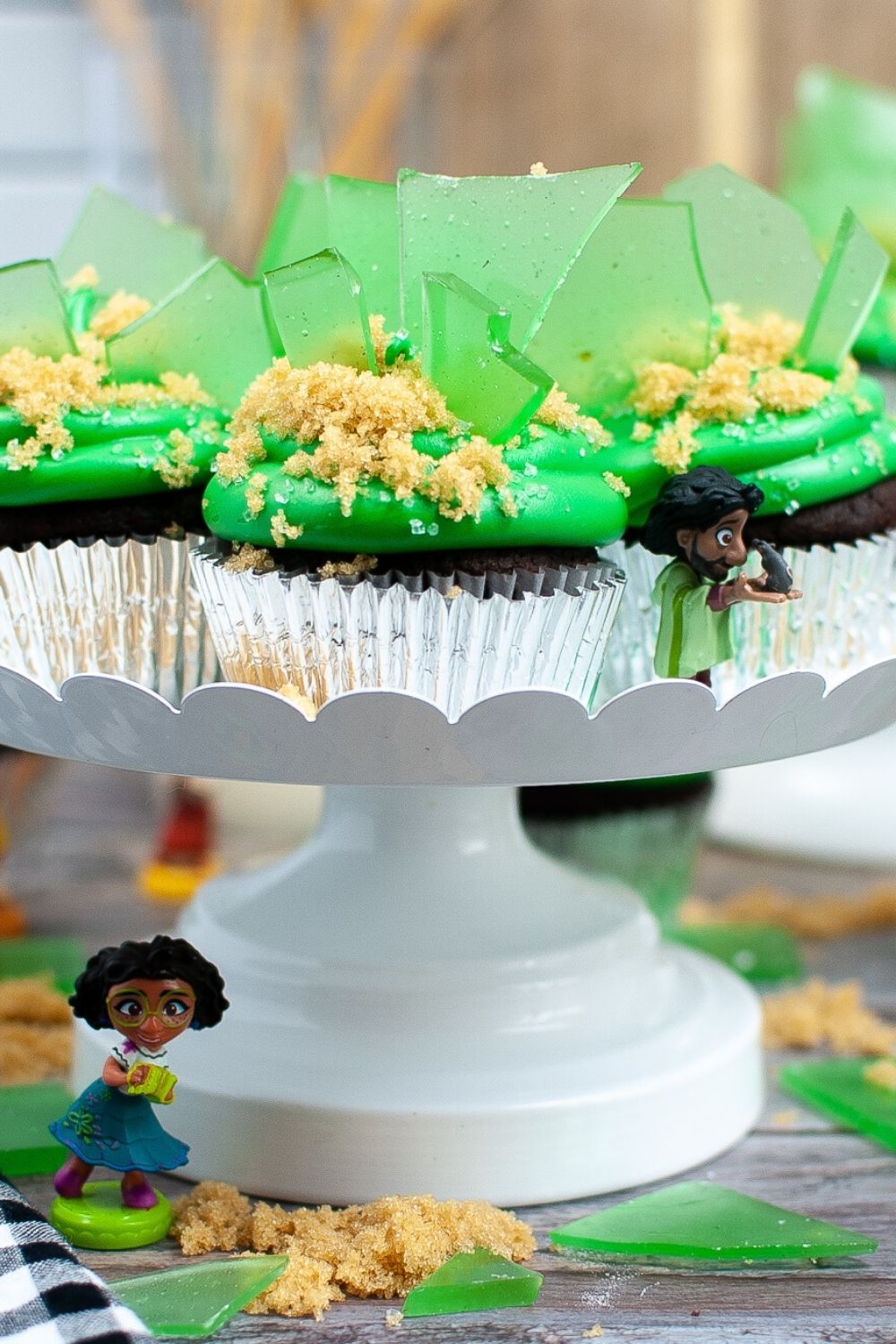 cupcakes for an encanto birthday party